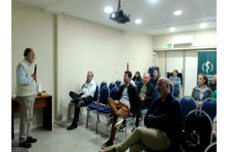 🏛️ Colegio de Médicos y las sociedades científicas fortalecen el trabajo conjunto para una atención de mayor calidad 🤝 